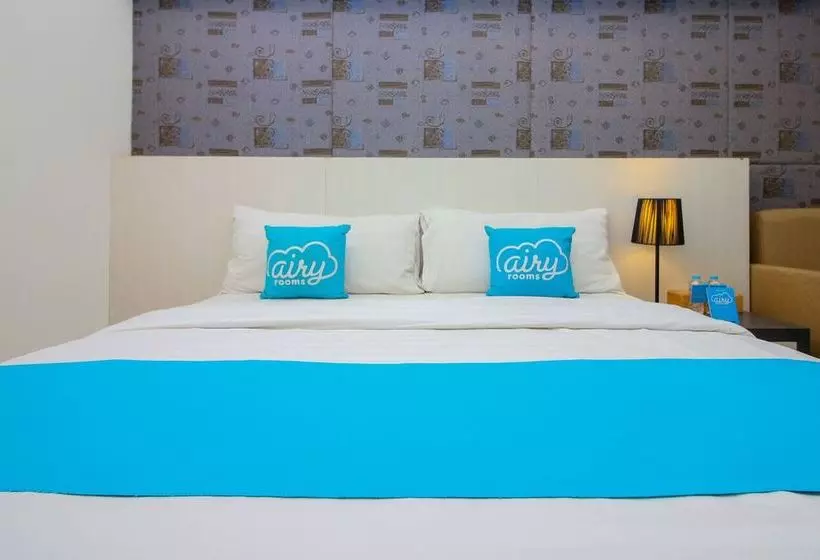 ホテル Airy Kendari Barat Diponegoro 75