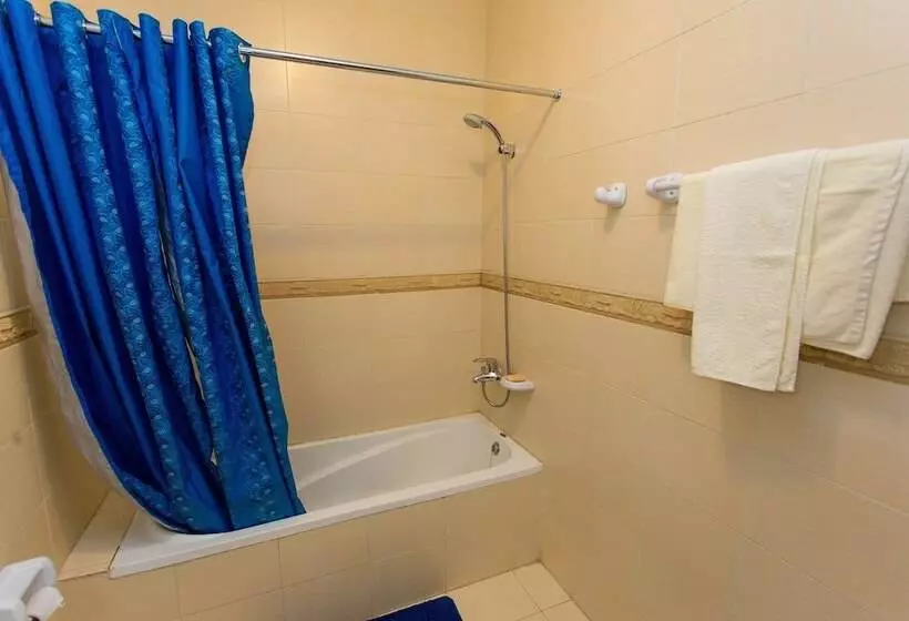 هتل Eden Escape Apartments
