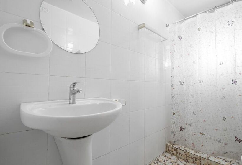 فندق Guesthouser 1 Br Farmhouse C09a