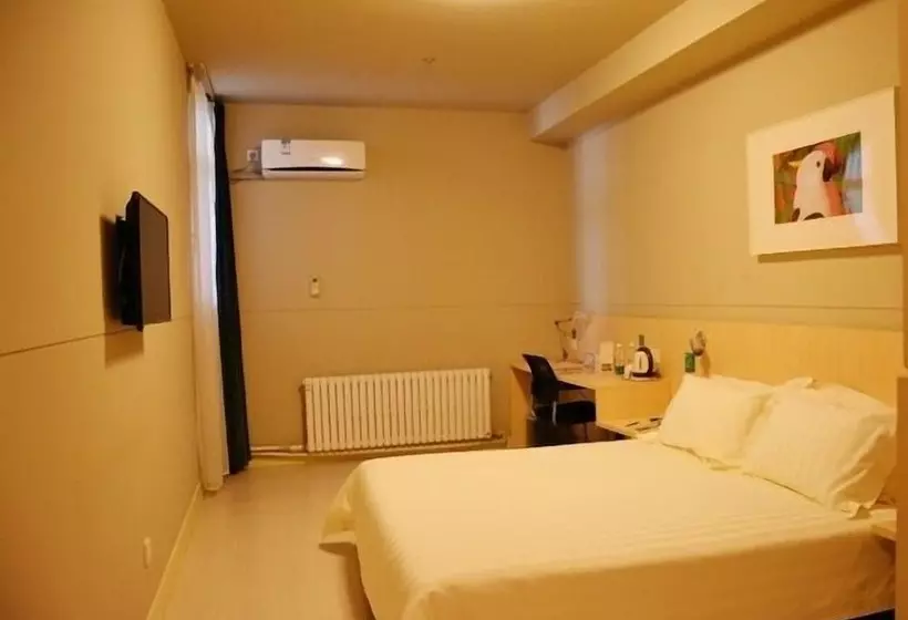 Hotelli Jinjiang Inn Siping Pingdong Road Wada Square