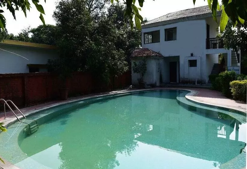 Hotelli Oyo 3069 Garjiya