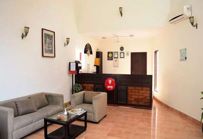 Hotelli Oyo 3069 Garjiya