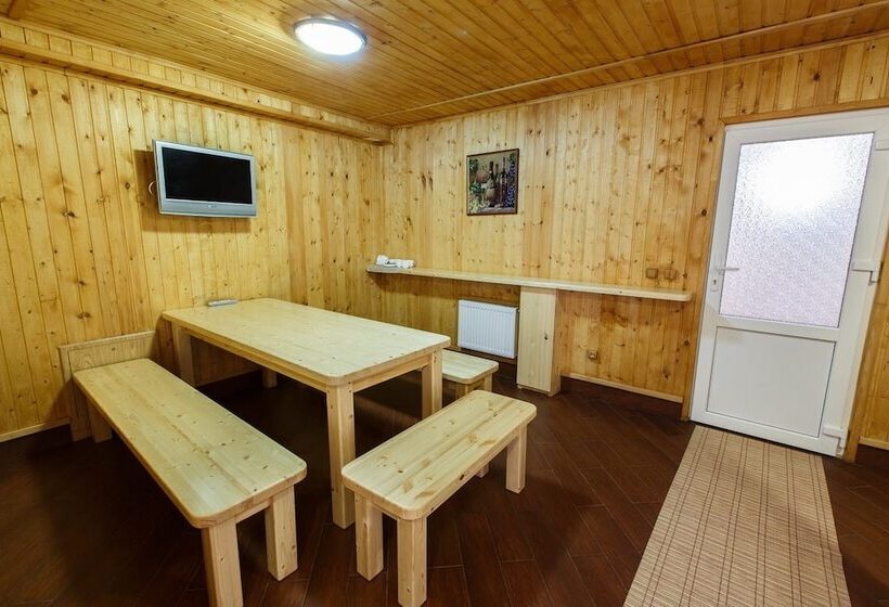 בית מלון כפרי Pribaltiyskiy Siluet