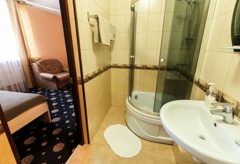 בית מלון כפרי Pribaltiyskiy Siluet