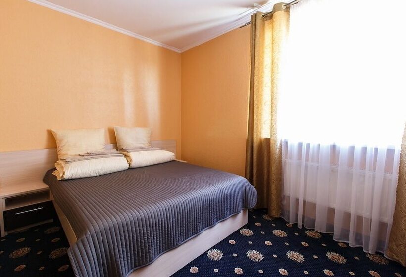 בית מלון כפרי Pribaltiyskiy Siluet