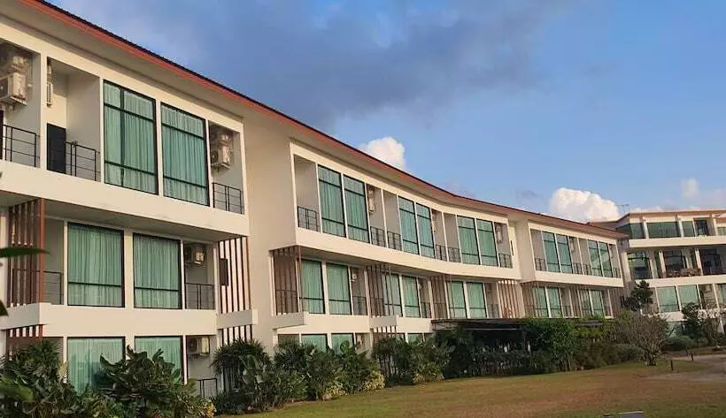 ホテル The Beach Resort & Residence   Sha Plus