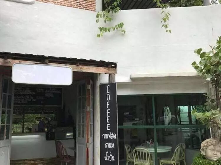 Hotelli The Nagaya Resort