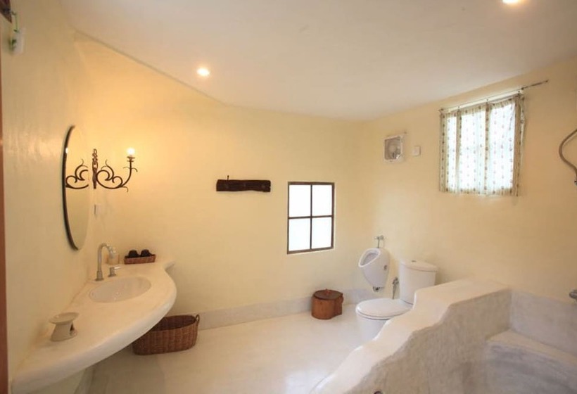 בית מלון כפרי The Nagaya Resort