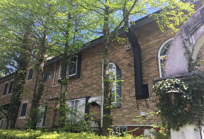 פנסיון Country Hotel Red Fox