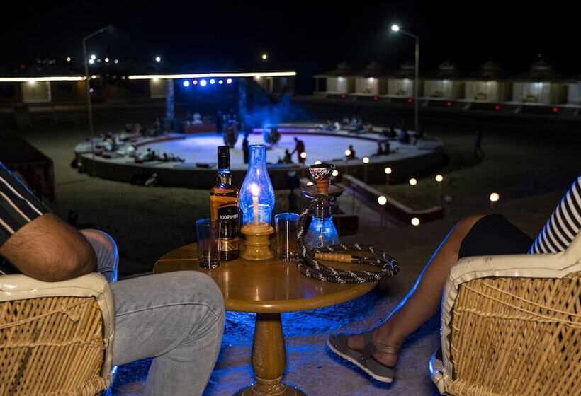 Sunrise Desert Resort