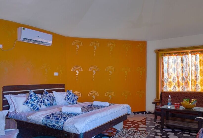 Sunrise Desert Resort