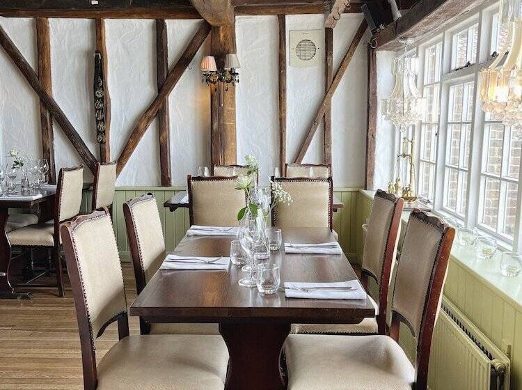 簡易ホテル King William Iv