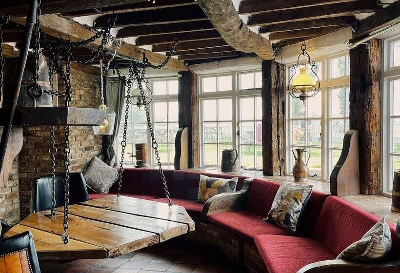 簡易ホテル King William Iv