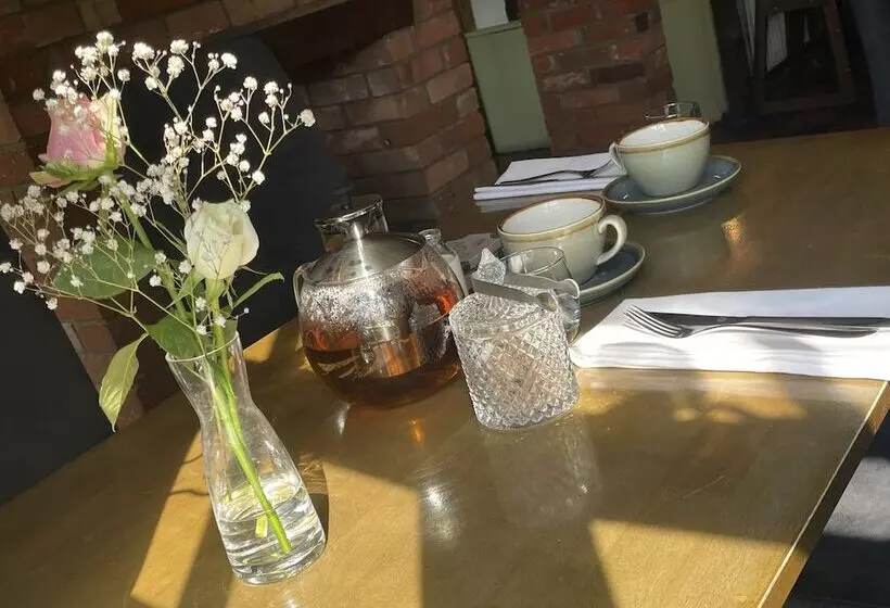 Hostelli King William Iv