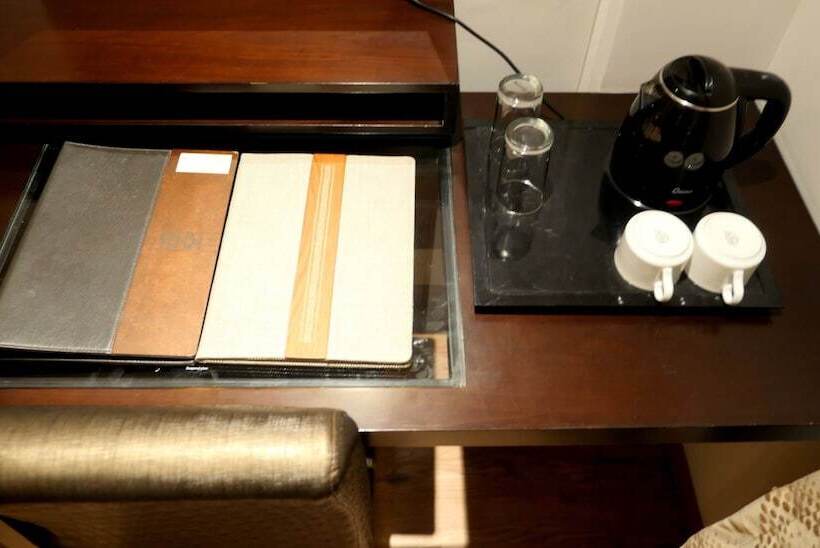 ホテル Asr Parklane