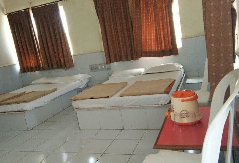 בית מלון כפרי Meera