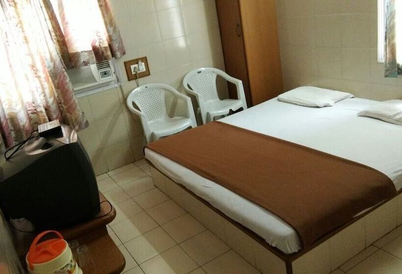 בית מלון כפרי Meera