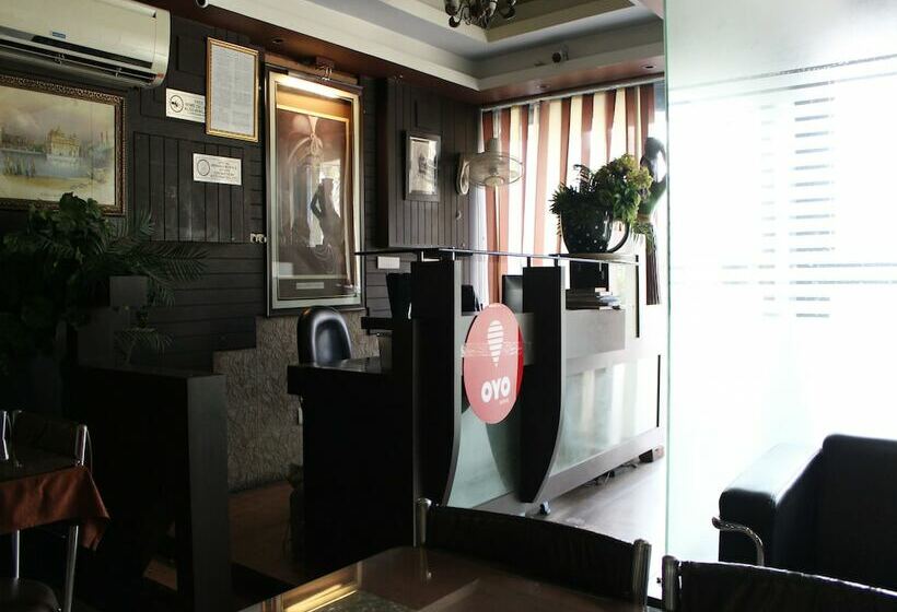 בית מלון כפרי Oyo 3956 Home Stay Punjabi Handi