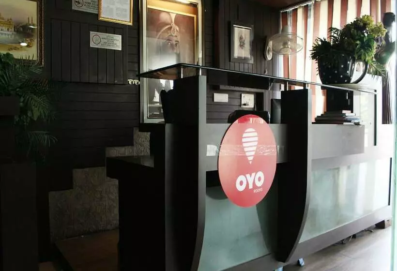 ホテル Oyo 3956 Home Stay Punjabi Handi