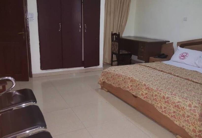 Отель President