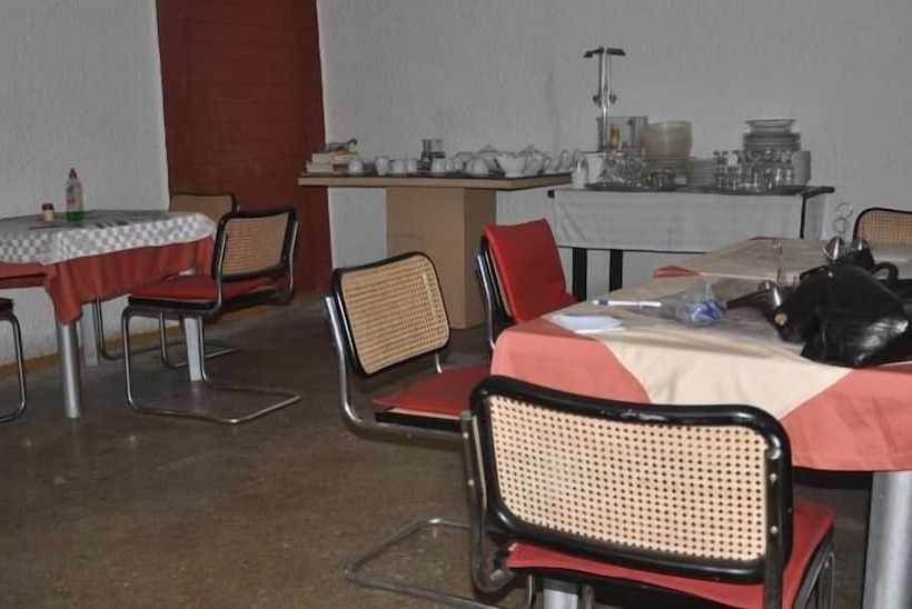 Отель President