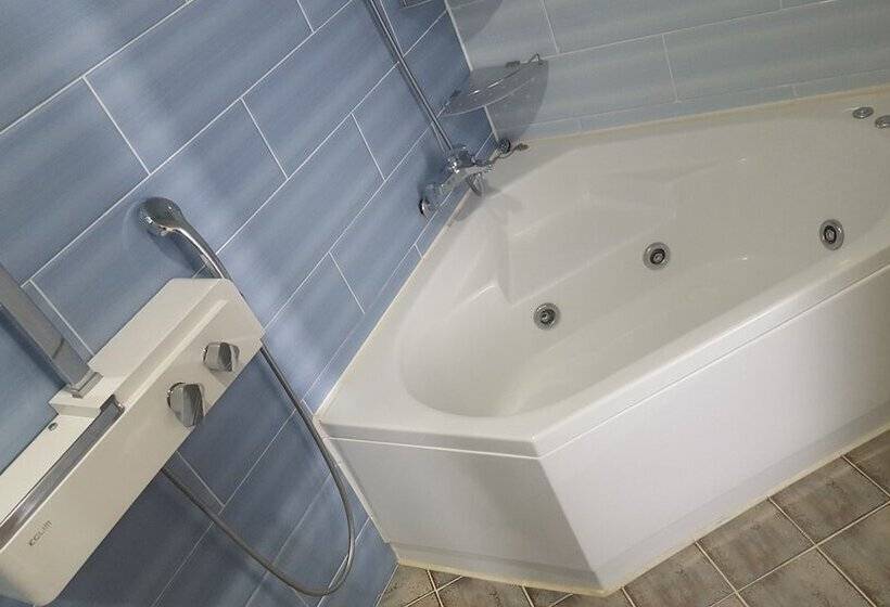 בית מלון כפרי River