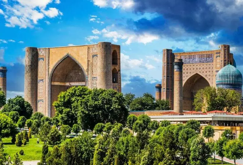 Hotel Samarkand Travel