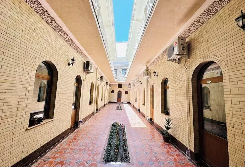 Hotel Samarkand Travel