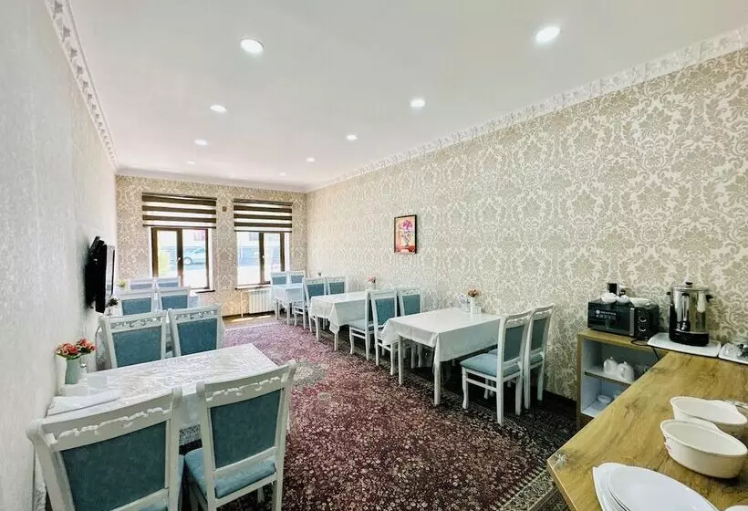 Hotel Samarkand Travel