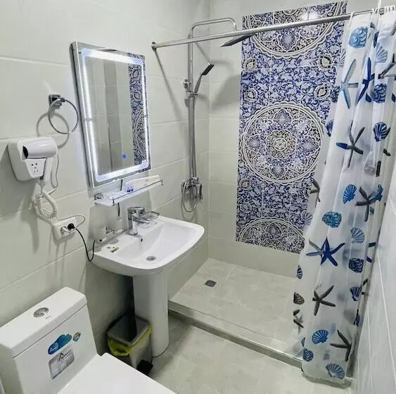 Hotel Samarkand Travel