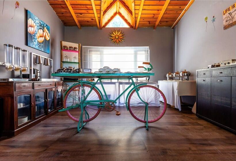 בית מלון כפרי Suvaasa The Resort