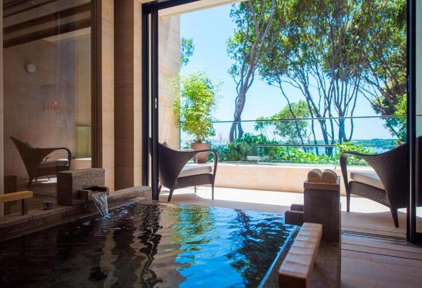 The Hiramatsu Hotels & Resorts Kashikojima