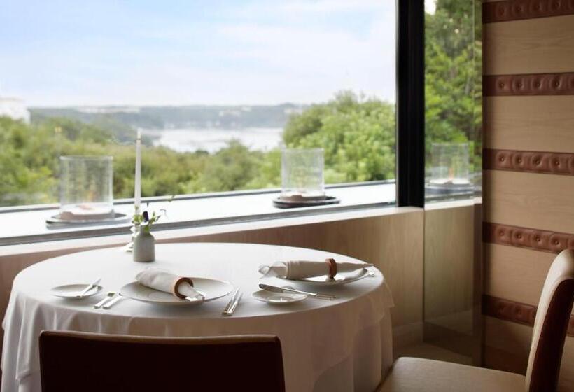 The Hiramatsu Hotels & Resorts Kashikojima