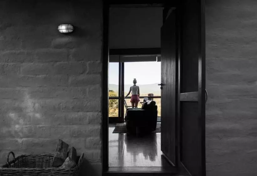 Kangaroo Ridge Retreat