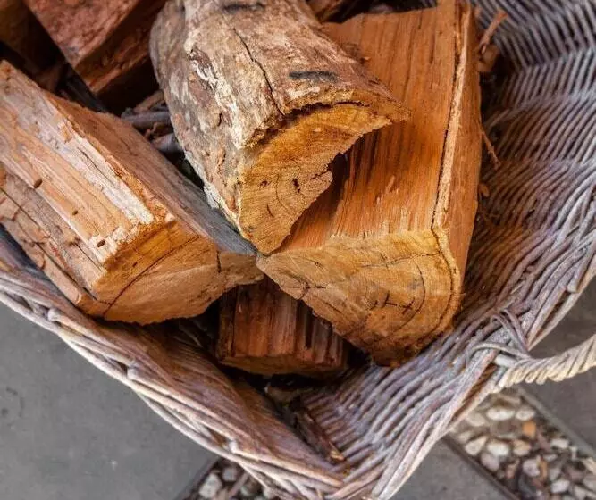 Kangaroo Ridge Retreat