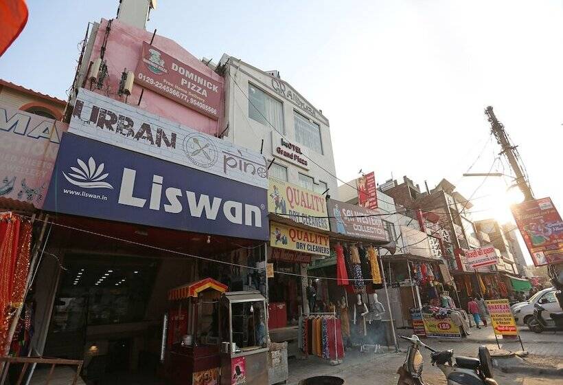 Oyo 9554 Hotel Grand Plaza