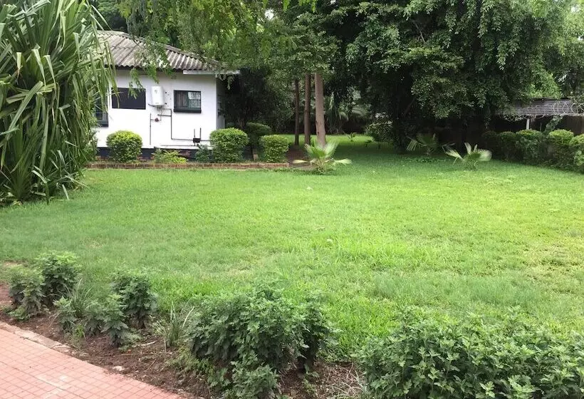 پانسیون Divine Guest House