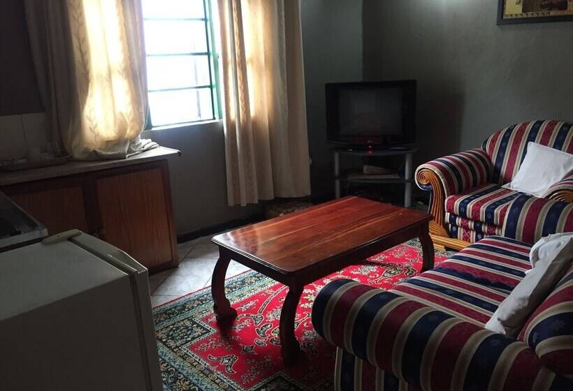 پانسیون Divine Guest House