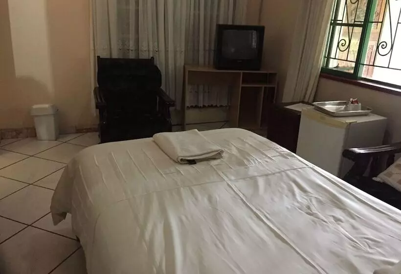 پانسیون Divine Guest House