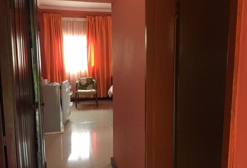 پانسیون Divine Guest House