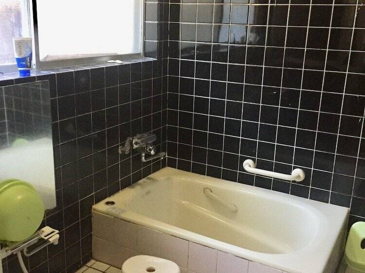 بنسيون Guesthouse Face To Face