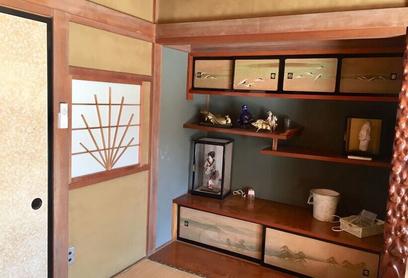 بنسيون Guesthouse Face To Face