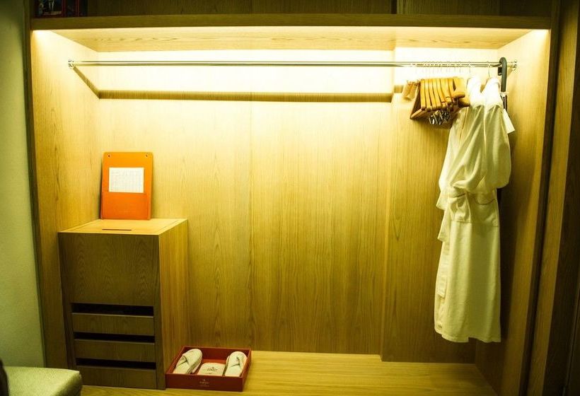 Yueyang Junshan Island Narada & Resort