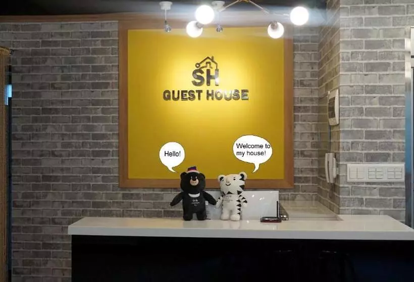 Retkeilymaja Sh Guesthouse