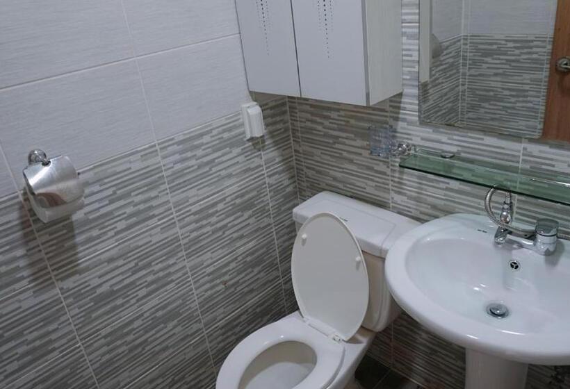 Albergue Sh Guesthouse