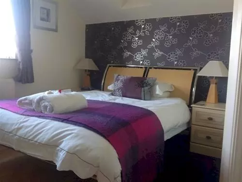 Aamiaismajoitus (B&B) Silverstone Guest House
