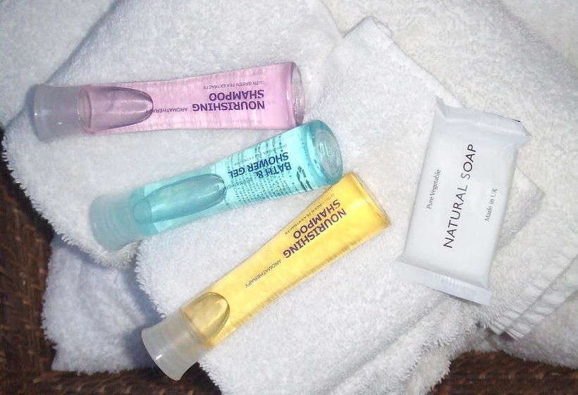 مبيت وإفطار Silverstone Guest House