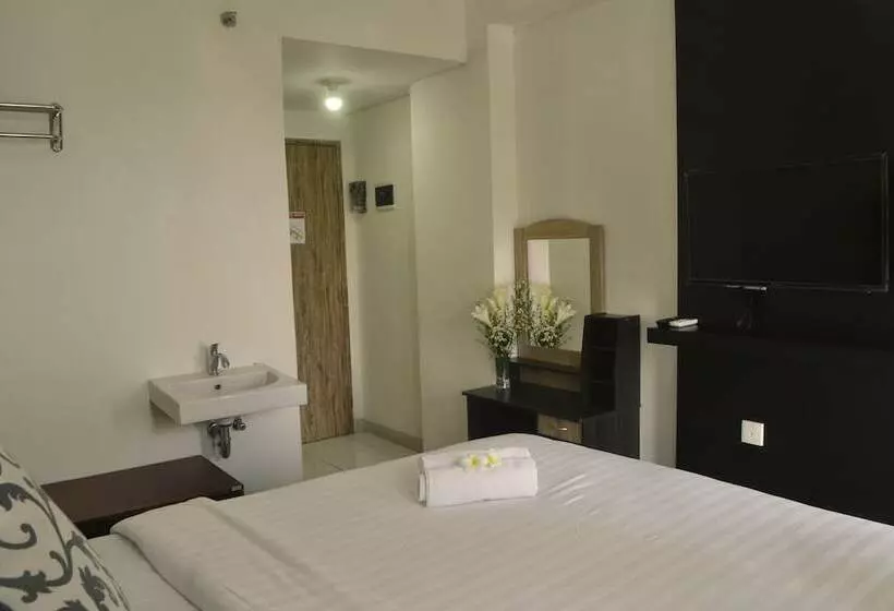 Hotel Candiland Apartment By Sinergi
