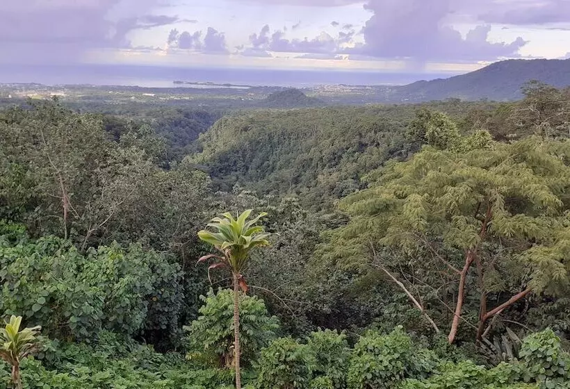 هتل Dave Parker Eco Lodge