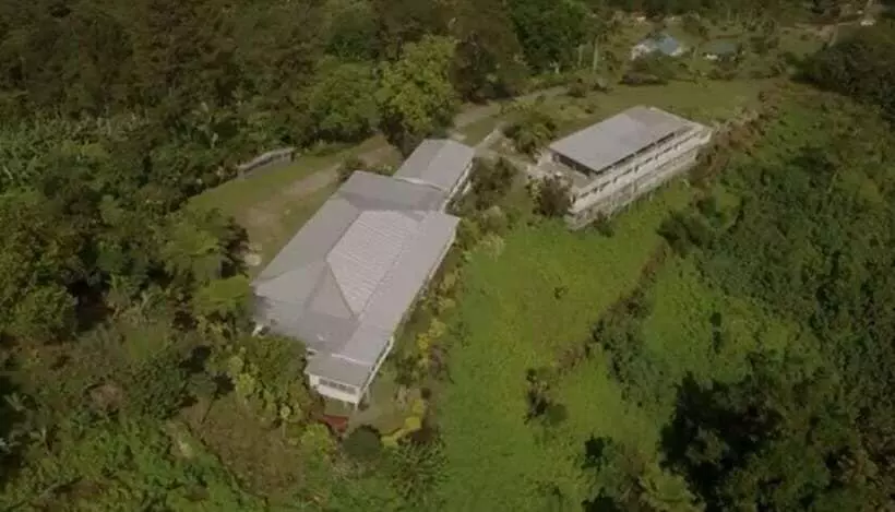 هتل Dave Parker Eco Lodge